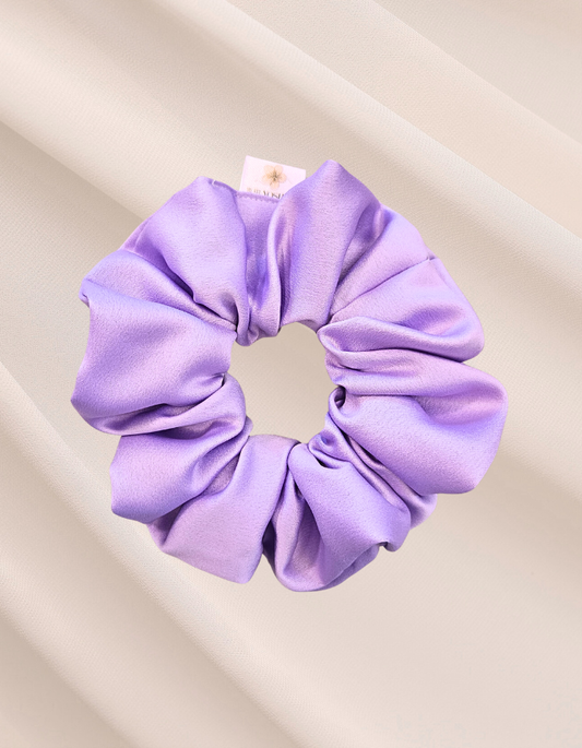 Amethyst - Scrunchie de Cetim Lilás Intenso
