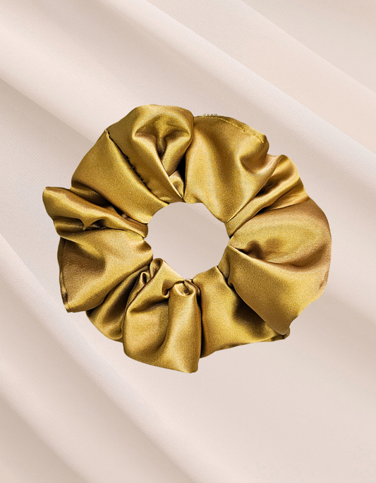 Golden Night - Scrunchie de Cetim Dourado