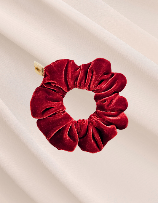 Ruby Velvet Mini - Scrunchie de Veludo Coreano Vermelho