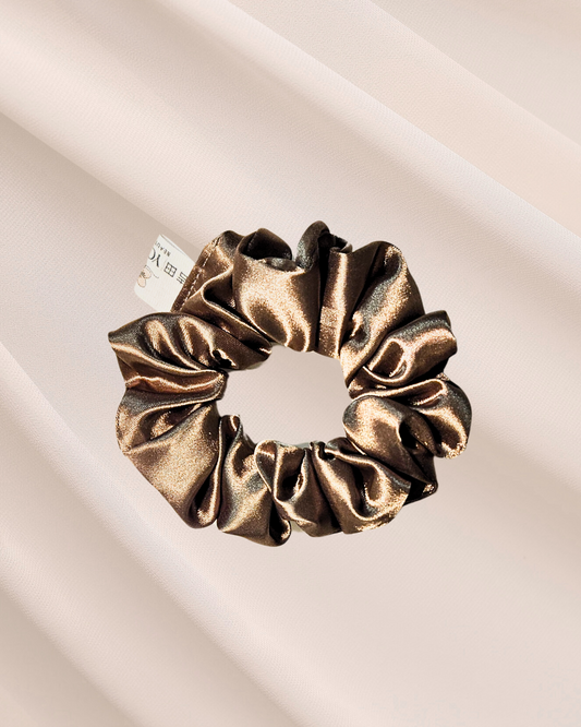 Mini Scrunchie de Cetim Verde Oliva - Oliva