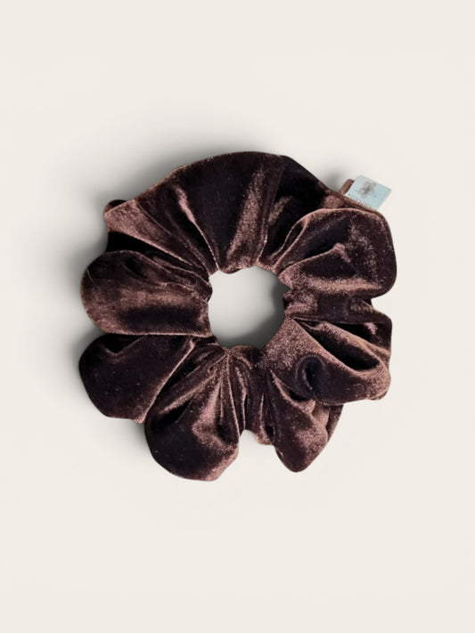 Mocha Velvet - Scrunchie de Veludo Coreano Marrom