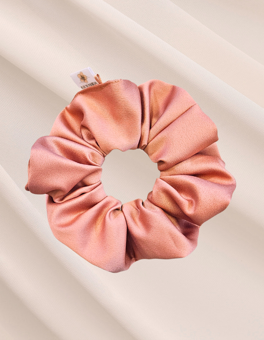 Rosé Siena - Scrunchie de Cetim Rosé Queimado