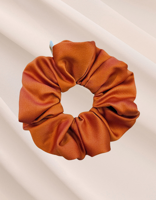 Terra Siena - Scrunchie de Cetim Terracota