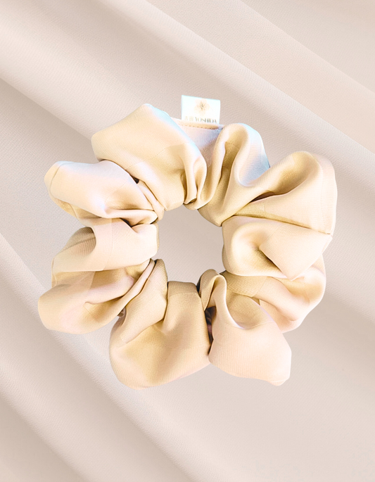 Pérola Line - Scrunchie de Seda Creme Listrado
