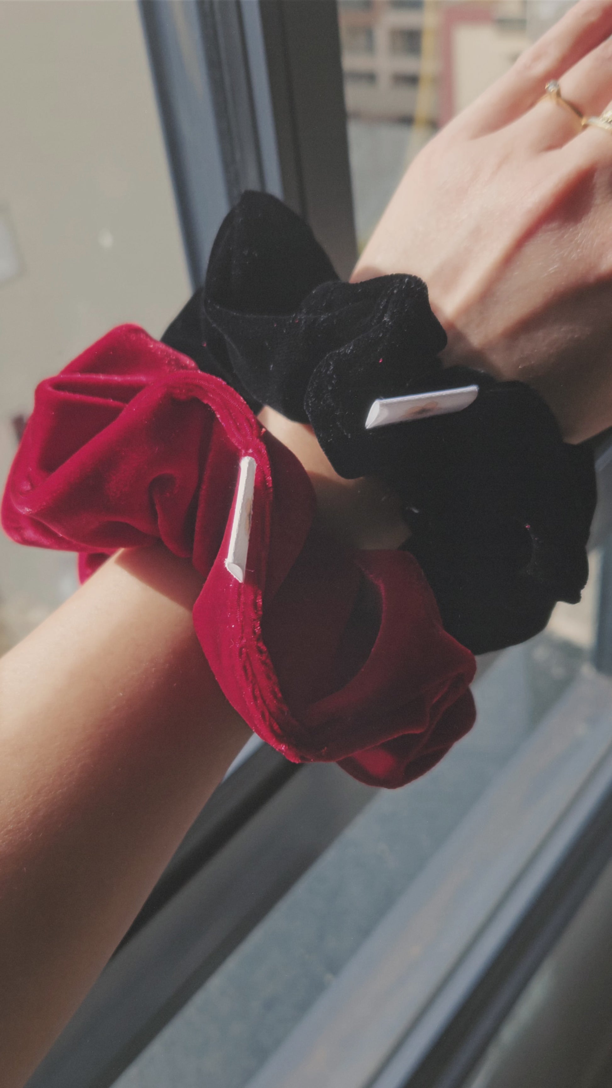 Kit Velvet Duo - 2 unidades de Scrunchies